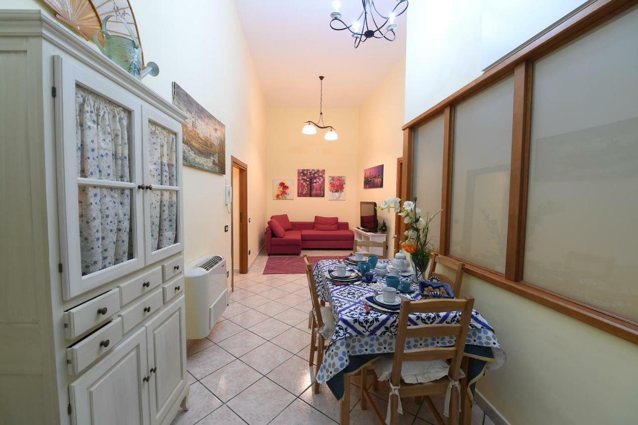 Salerno Centro Appartement Buitenkant foto