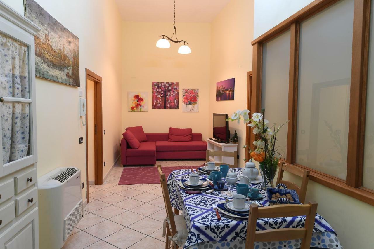 Salerno Centro Appartement Buitenkant foto